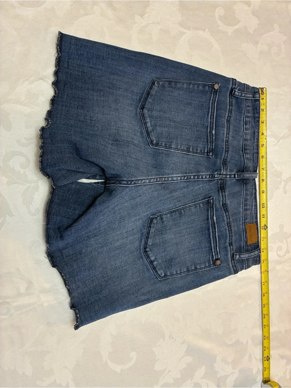 Women’s Judy Blue Medium Blue Button-Fly Denim Shorts, W30